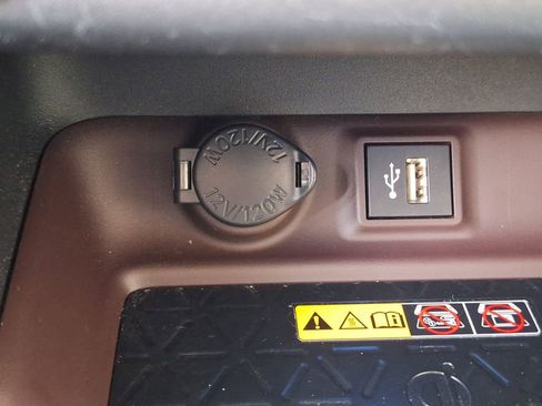 Used 2024 Toyota RAV4 Limited FWD image 22