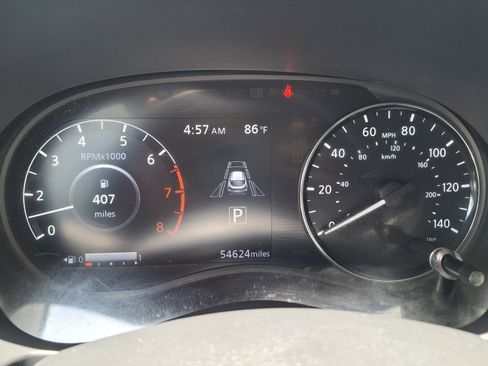 Used 2023 Nissan Kicks SV FWD image 11