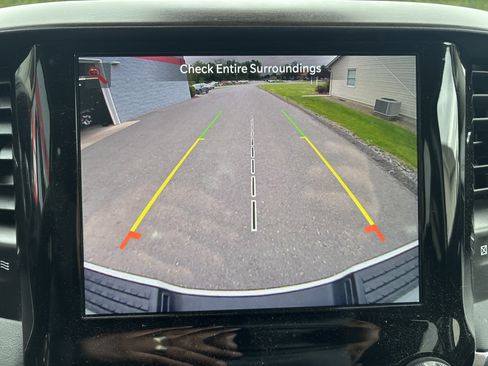 Used 2024 RAM 2500 Laramie w/ Safety Group AWD/4WD image 25