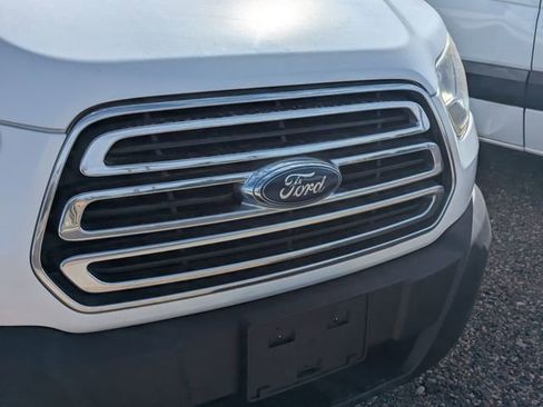 Used 2019 Ford Transit 350 XLT image 8