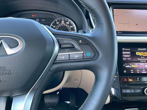 Used 2021 INFINITI QX50 Essential image 11