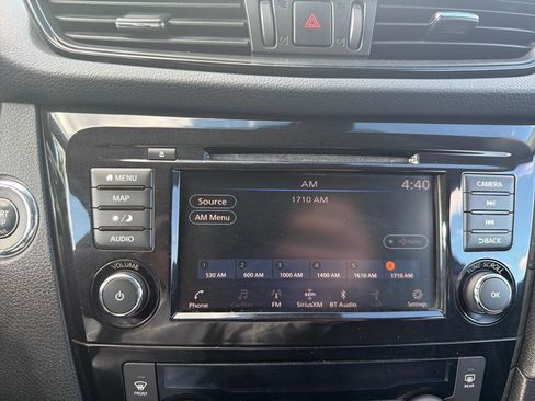 Used 2020 Nissan Rogue SV w/ Premium Package AWD/4WD image 28
