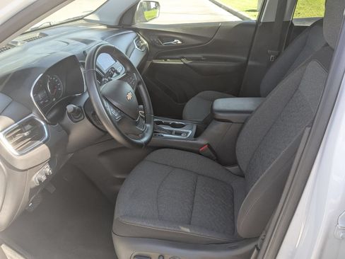 Used 2024 Chevrolet Equinox LT AWD/4WD image 13