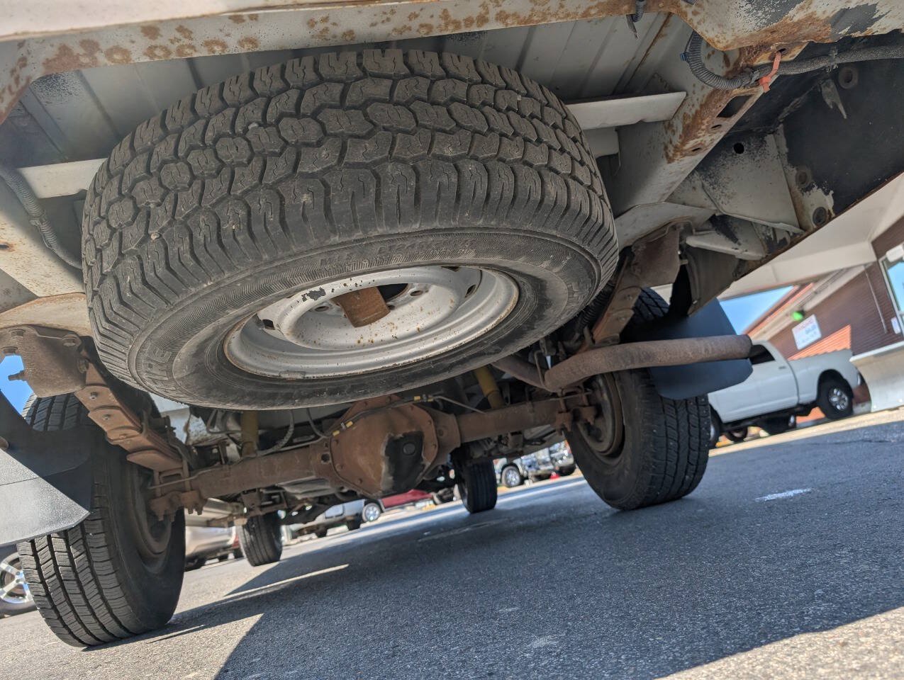 Used 2002 Dodge B3500 RWD image 28