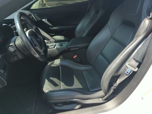 Used 2018 Chevrolet Corvette Stingray Coupe w/ Battery Protection Package RWD image 11