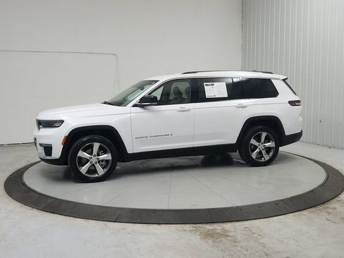 Used 2021 Jeep Grand Cherokee L Limited AWD/4WD image 5
