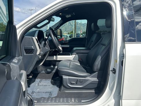 Used 2022 Ford F350 Lariat w/ Lariat Ultimate Package AWD/4WD image 14