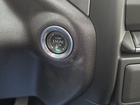 Certified 2025 Chevrolet Silverado 1500 W/T RWD image 20