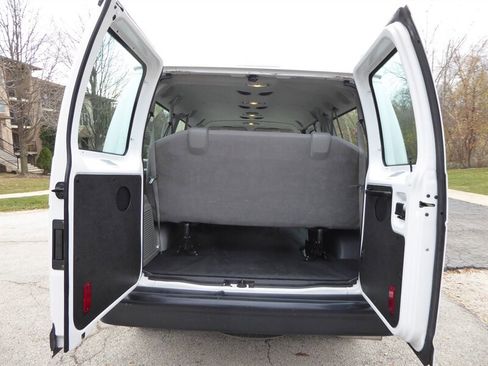 Used 2013 Ford E-350 and Econoline 350 XL image 25