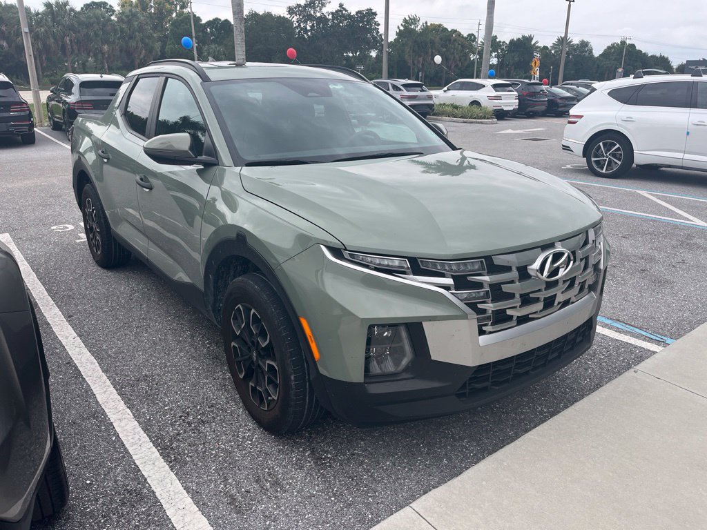 Used 2024 Hyundai Santa Cruz SEL w/ Activity Package FWD image 3