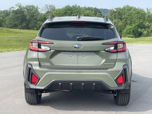 Used 2026 Subaru Crosstrek 2.0i Premium AWD/4WD image 5