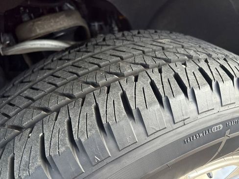 Used 2021 Chevrolet Silverado 1500 LTZ image 32