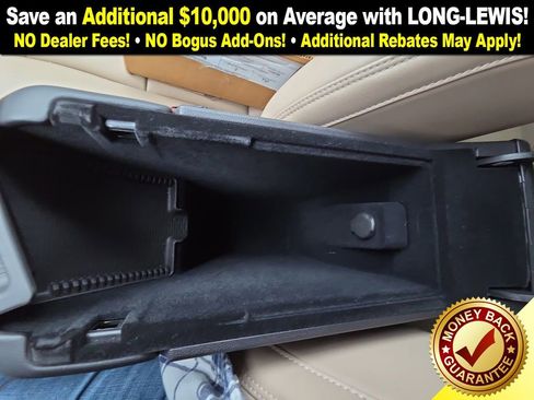 Used 2024 Cadillac XT4 Premium Luxury image 30