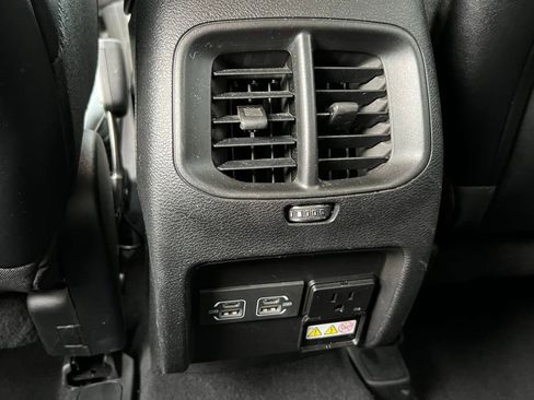 Used 2022 Jeep Cherokee Latitude Lux image 13