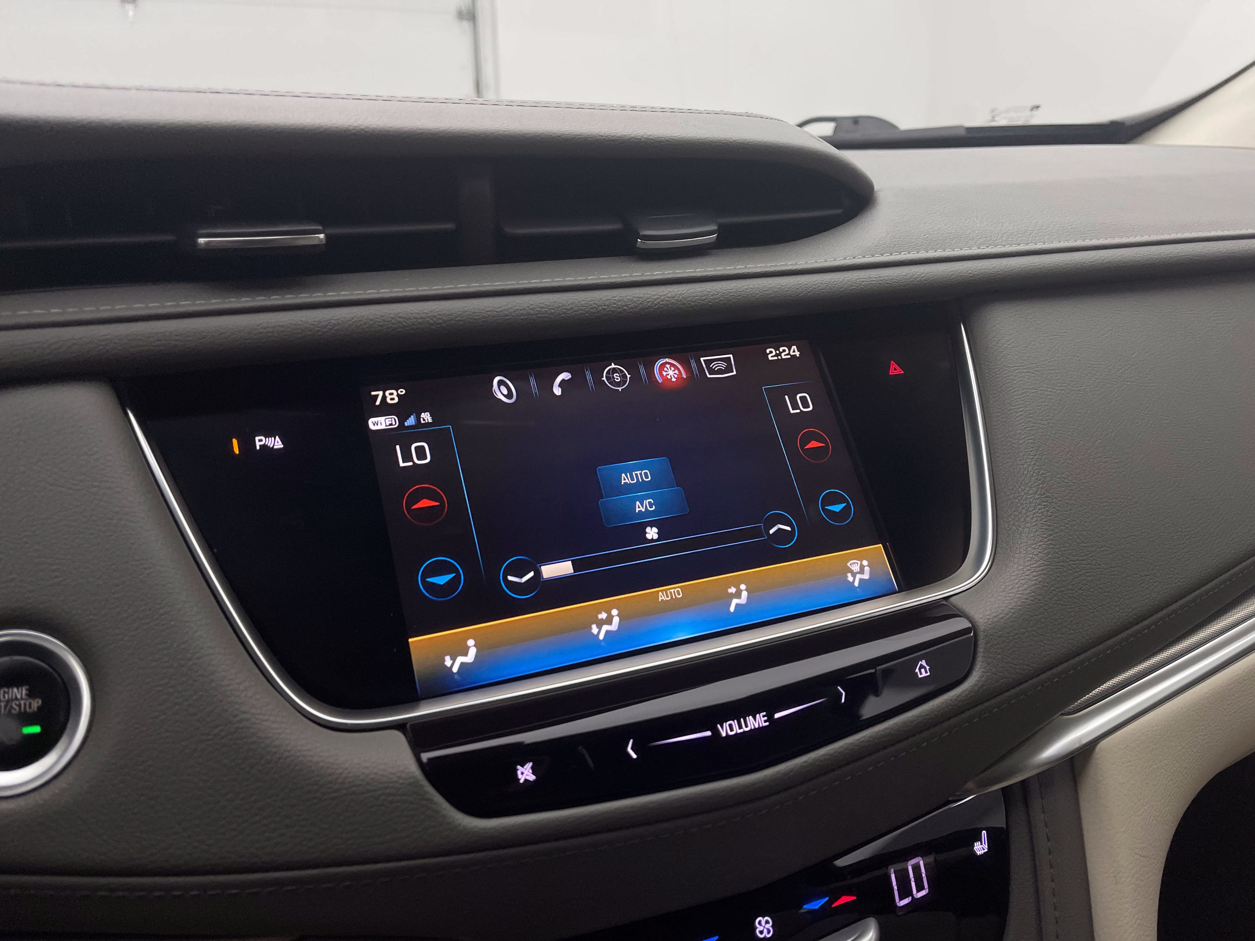 Used 2018 Cadillac XT5 Luxury FWD image 28