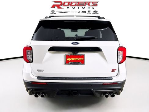 Used 2022 Ford Explorer ST image 7