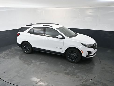 Used 2023 Chevrolet Equinox RS AWD/4WD image 33