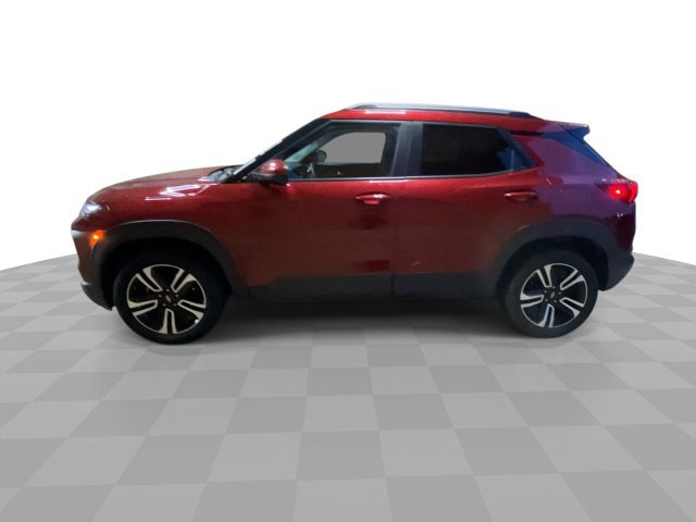 Used 2024 Chevrolet TrailBlazer LT w/ LT Cold Weather Package AWD/4WD image 7