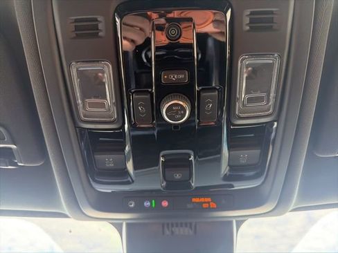 New 2026 Chevrolet Suburban RST w/ Comfort Package AWD/4WD image 40