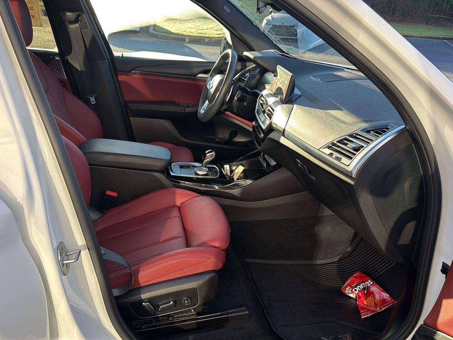 Used 2024 BMW X3 sDrive30i w/ Convenience Package RWD image 13