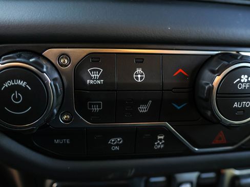 New 2026 Jeep Wrangler Unlimited Rubicon 392 image 26