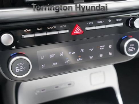 New 2026 Hyundai Ioniq 9 SEL image 21