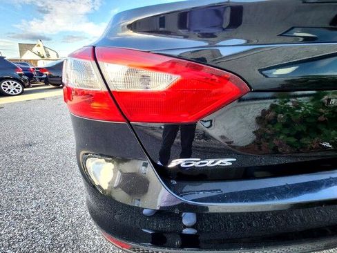 Used 2014 Ford Focus S image 18