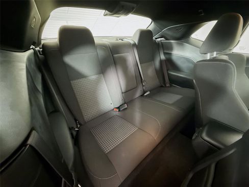 Used 2022 Dodge Challenger R/T Scat Pack w/ T/A Package image 26