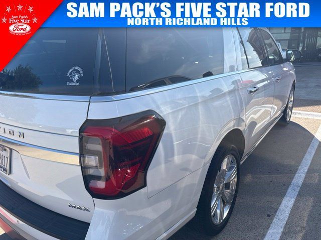Used 2024 Ford Expedition Max Platinum AWD/4WD image 4