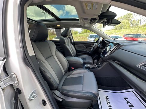 Used 2023 Subaru Ascent Onyx Edition AWD/4WD image 19