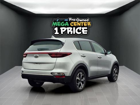 Used 2020 Kia Sportage LX image 23