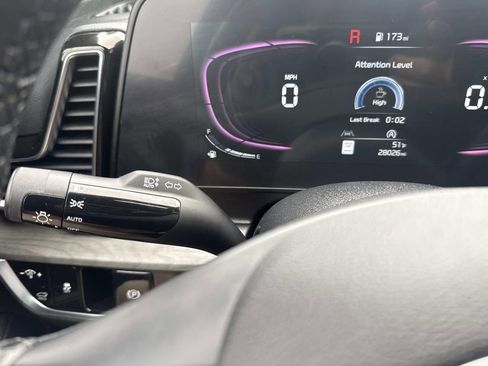 Used 2024 Kia Sportage X-Line w/ X-Line Premium Package image 33