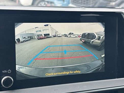 Used 2023 Toyota Prius Prime SE image 23