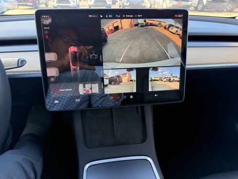 Used 2021 Tesla Model 3 Standard Range Plus RWD image 13