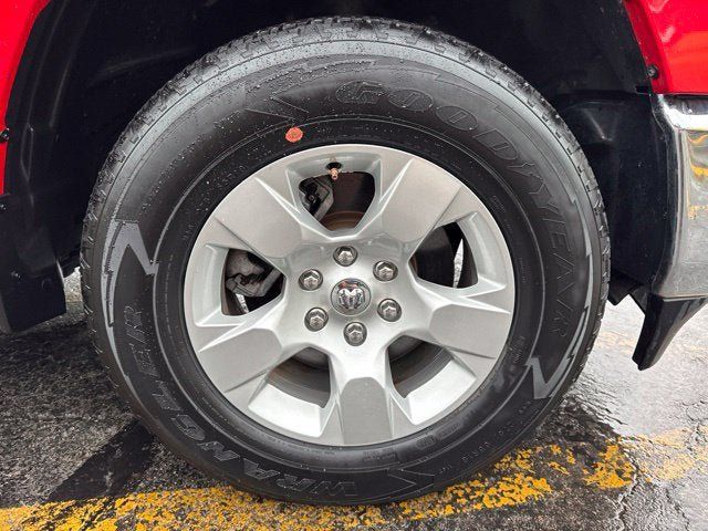 Used 2024 RAM 1500 Big Horn AWD/4WD image 29