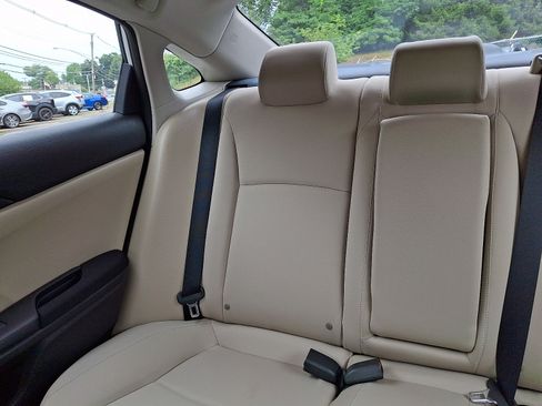 Used 2017 Honda Civic EX image 18