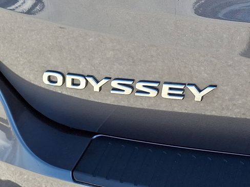 Used 2024 Honda Odyssey Elite image 32