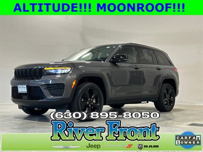 Used 2023 Jeep Grand Cherokee Altitude