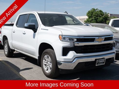 Used 2025 Chevrolet Silverado 1500 LT AWD/4WD image 1