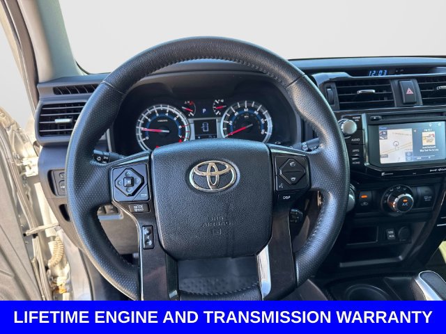 Used 2018 Toyota 4Runner TRD Off-Road Premium AWD/4WD image 27
