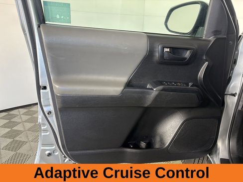 Used 2023 Toyota Tacoma SR image 8