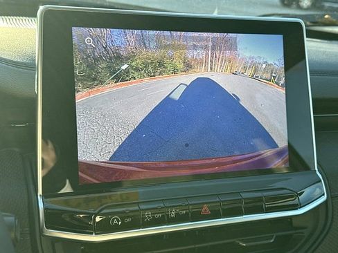 New 2026 Jeep Compass Latitude image 31