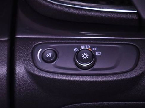 Used 2018 Buick Encore Preferred FWD image 24
