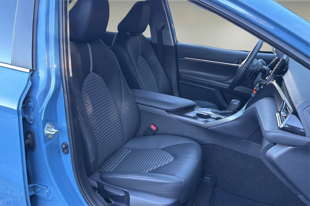 Certified 2023 Toyota Camry SE FWD image 18