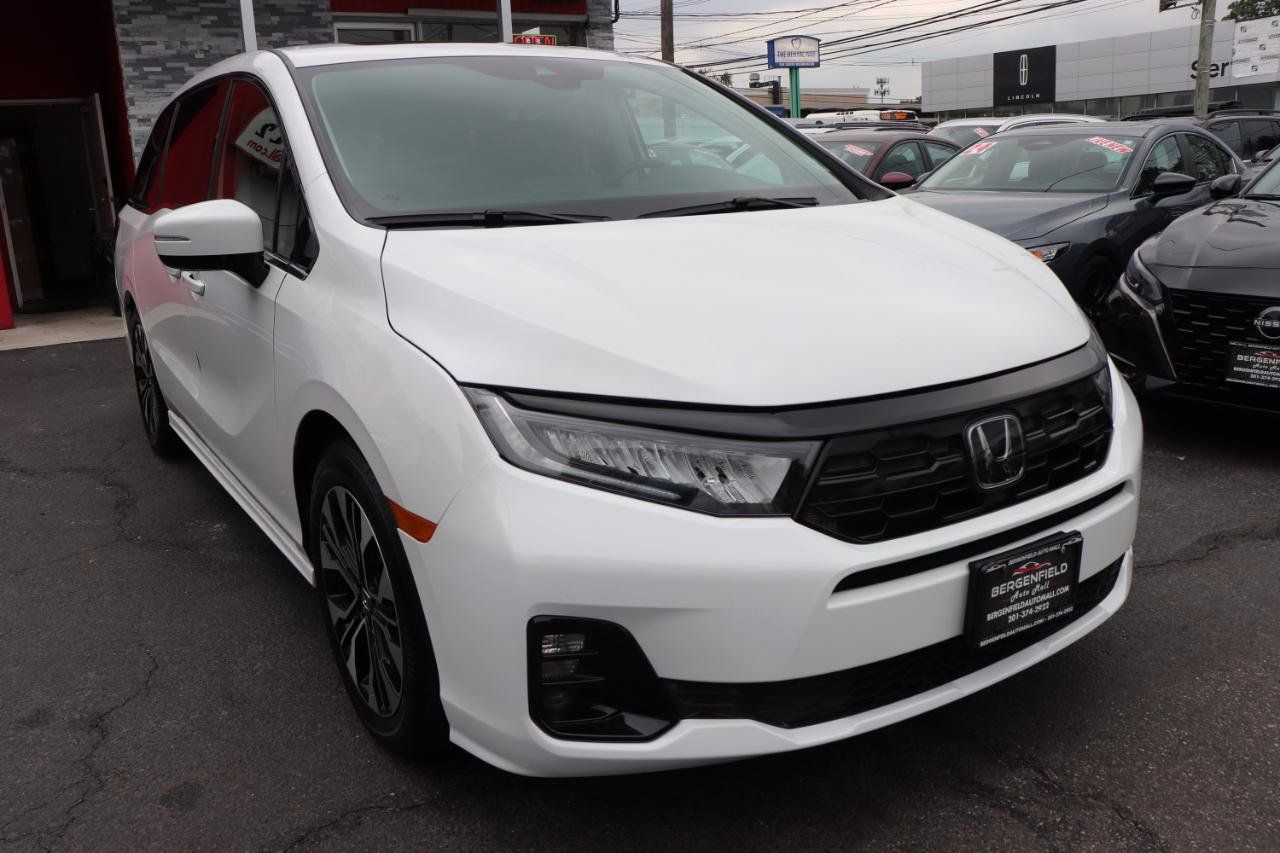 Used 2026 Honda Odyssey Elite image 7