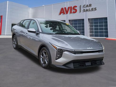 Used 2025 Kia K4 FWD image 9