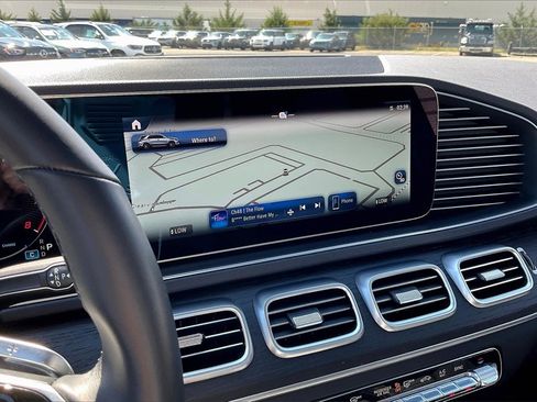 Used 2025 Mercedes-Benz GLE 350 4MATIC image 6