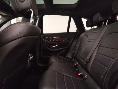 Used 2017 Mercedes-Benz GLC 300 GLC 300 image 25