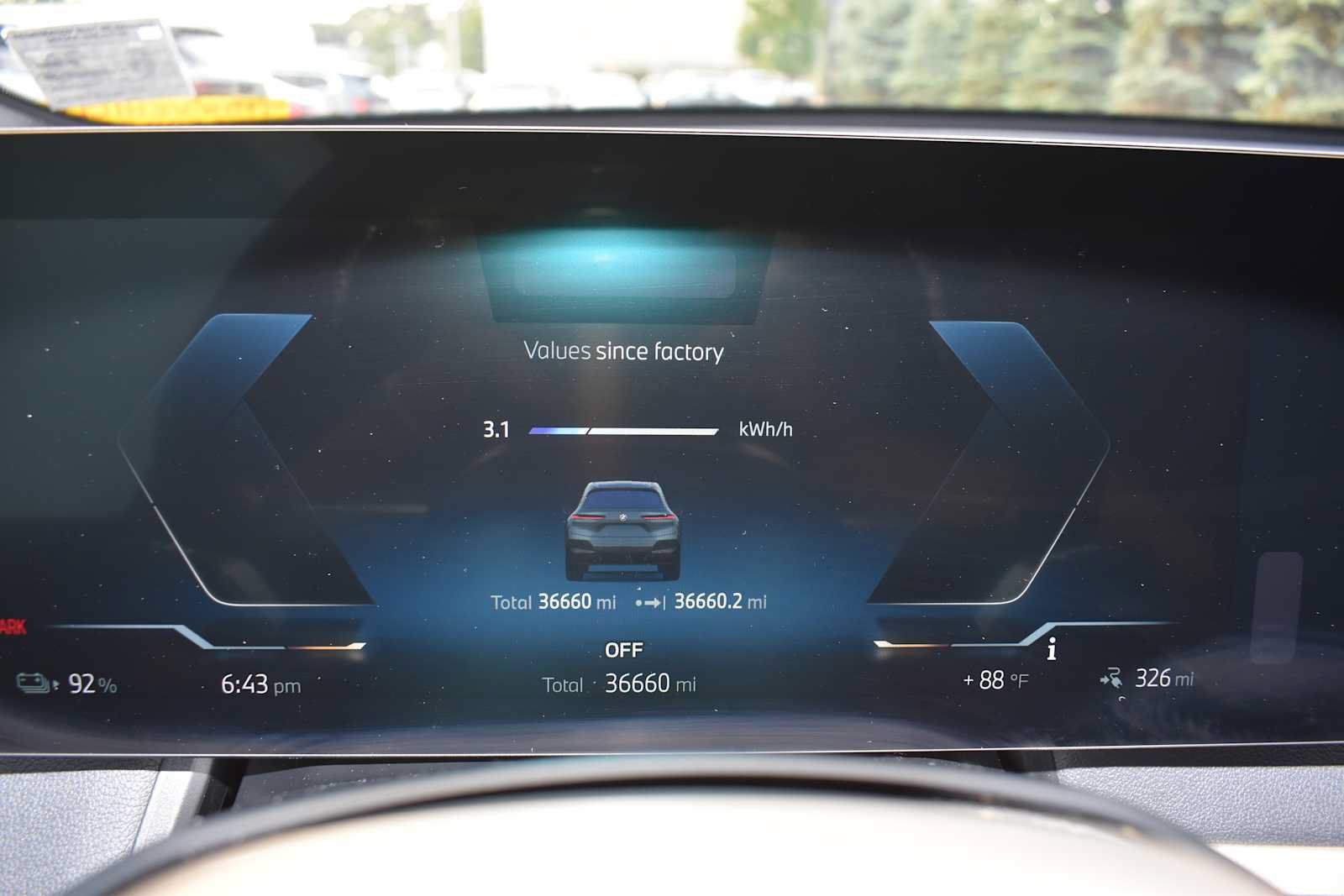 Used 2024 BMW iX xDrive50 AWD/4WD image 10
