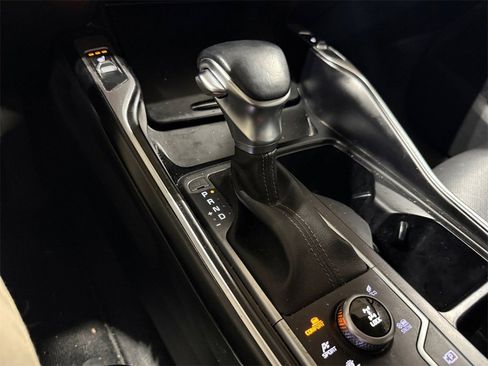 Certified 2021 Kia Sorento S image 17